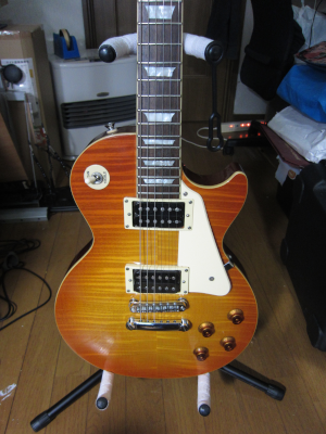 ギタースタンド